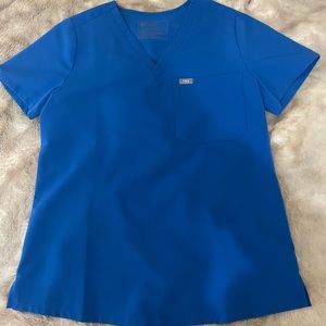 Figs scrubs catarina one pocket scrub top